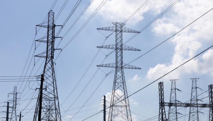 ABD’de sıcak hava dalgası nedeniyle acil elektrik tedbirleri devreye alındı