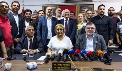 Menderes Belediyesi, AK Parti’ye geçti