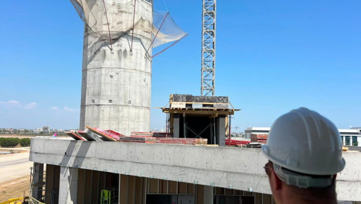 Antalya Havalimanı’nın yeni simgesi yükseliyor: 77 metrelik dev kule