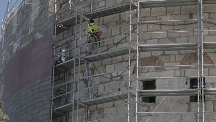 Yedikule Hisarındaki Hazine Kulesinde restorasyon sürüyor