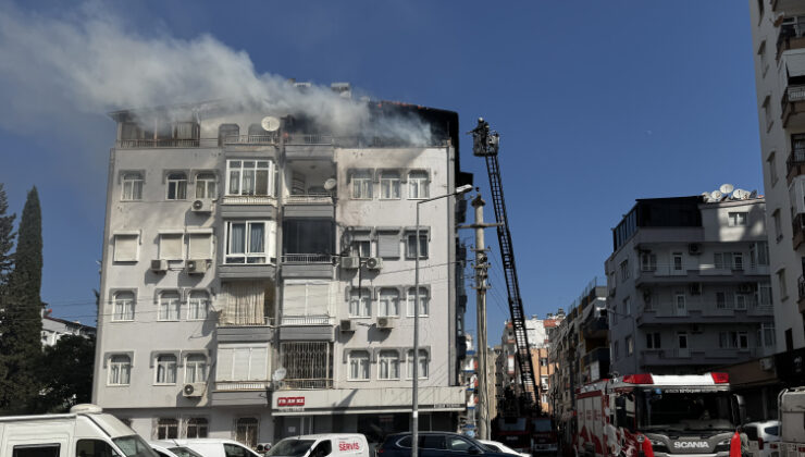 Antalya’da yangın: İki kişi son anda kurtarıldı