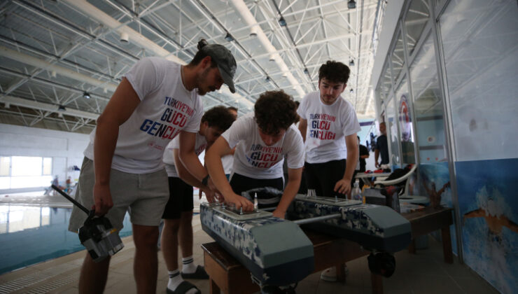 Öğrencilerin geliştirdiği insansız deniz aracı TEKNOFEST Mavi Vatan'da yarışacak