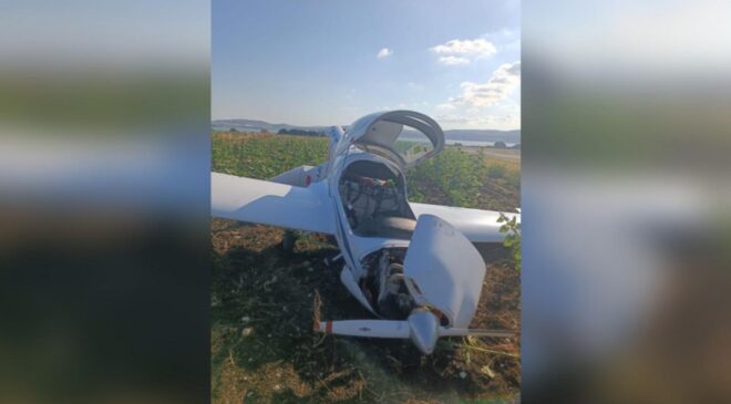 Çatalca’da eğitim uçağı kaza kırıma uğradı