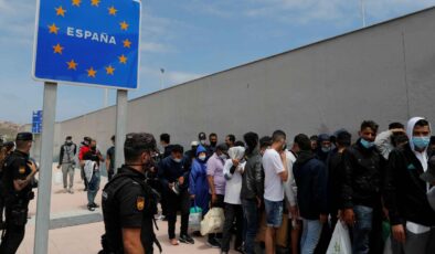 İspanya'ya geçen düzensiz göçmenlerden yaklaşık 69 bin 500'ü Fas'a geri döndü, ölü sayısı 67'ye yükseldi