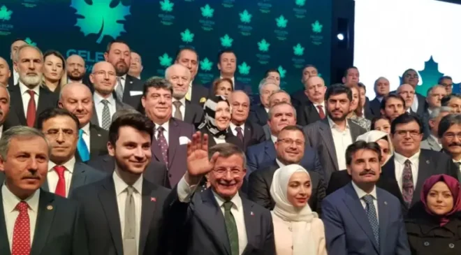 Gelecek Partisi: Ortak akılla partiyi kapatıyoruz