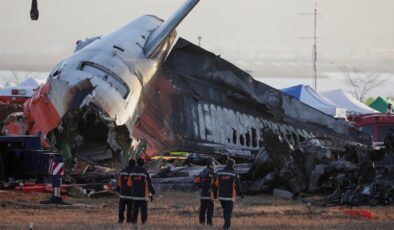 Güney Kore’de 179 kişinin öldüğü uçak kazasıyla ilgili bazı kurumlarda arama yapıldı