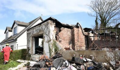 Mirastan mahrum kaldığını sanan adam çocukluk evini havaya uçurdu