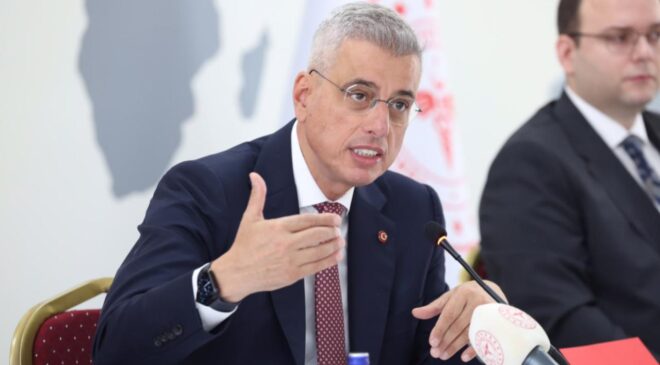 Bakan Memişoğlu: Yerli kalpakciğer makinesinde seri üretime geçeceğiz