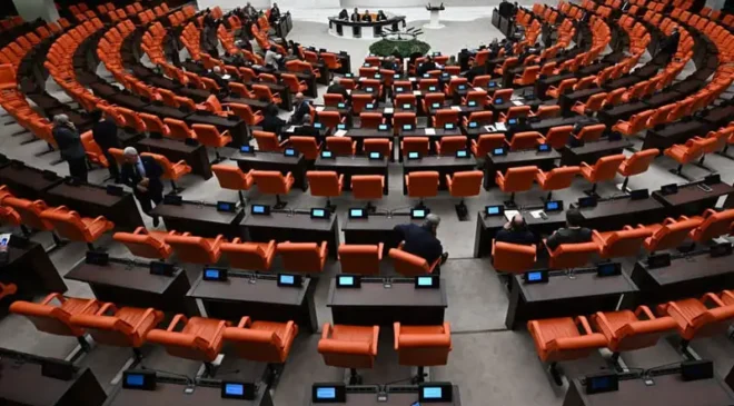 Özel, Ağbaba ve Kadıgil’in dosyası TBMM’ye sevk edildi