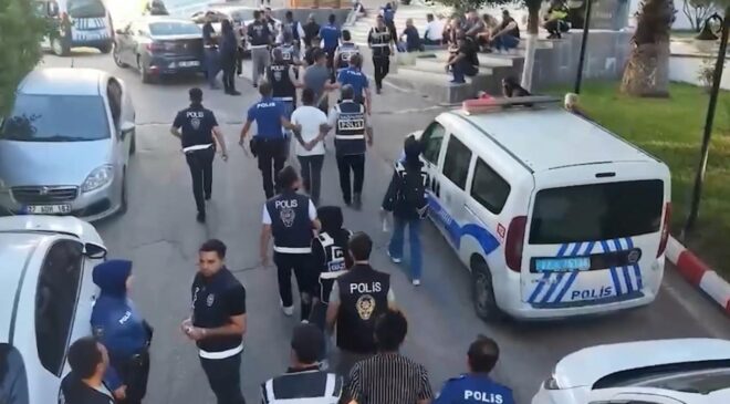 71 ilde uyuşturucu operasyonu: Zehir taciri 844 şüpheliye tutuklama