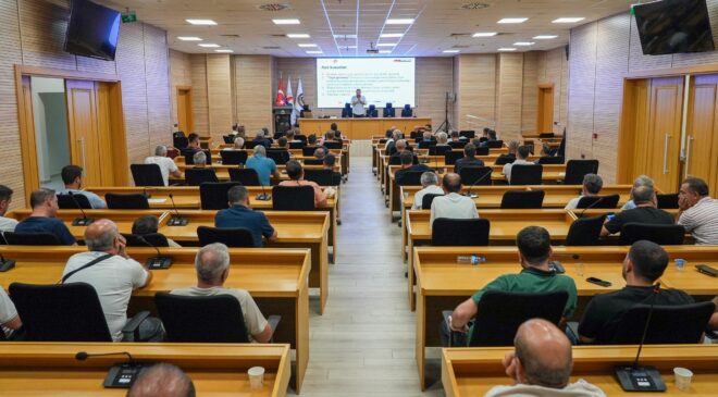 Diyarbakır’da toplu taşıma şoförlerine eğitim