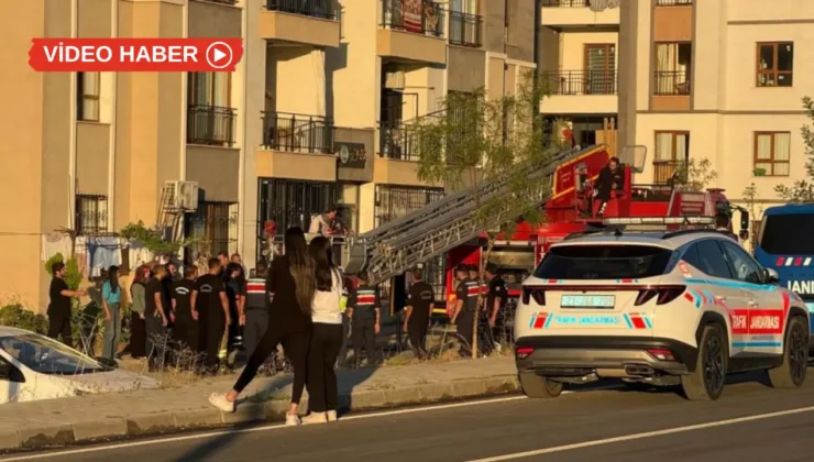 Diyarbakır’da balkon demirlerinde asılı kalan kadını böyle kurtardı