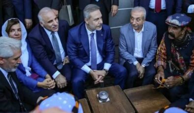 Diyarbakır’da ünlenen Kürt Kahvesi dünyaya açılıyor