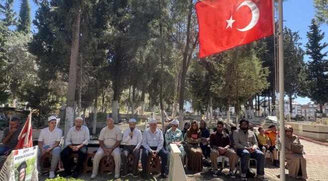 Ayşenur Ezgi Eygi vefatının 2. yılında kabri başında anıldı