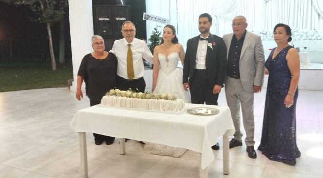 Diyarbakır'da Özbek ve Yağmur ailelerinin mutlu günü