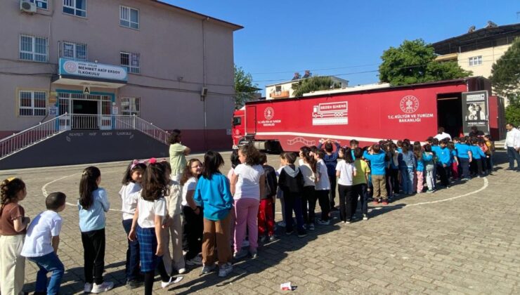 'Çocuklar İçin Gezen Sinema' 8 yılda 1,5 yıldan fazla çocuğa ulaştı