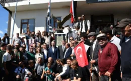 Ardahan’daki Beşiktaş Köyü’ne kartal heykeli