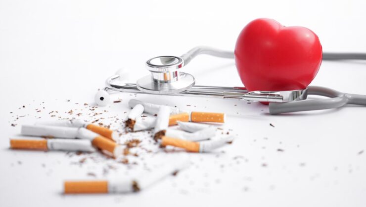 Sigara, kalp krizi ve inme riskini 2 ila 4 kat artırıyor