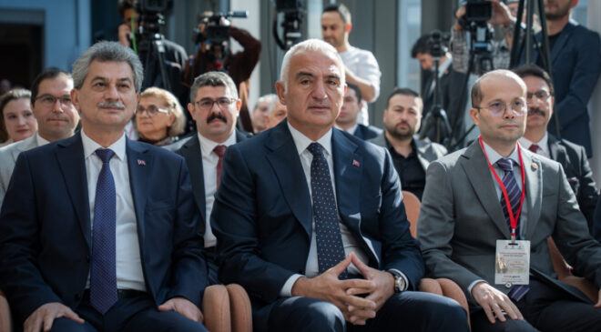 Nutuk için 8 dilde özel baskı hazırlandı