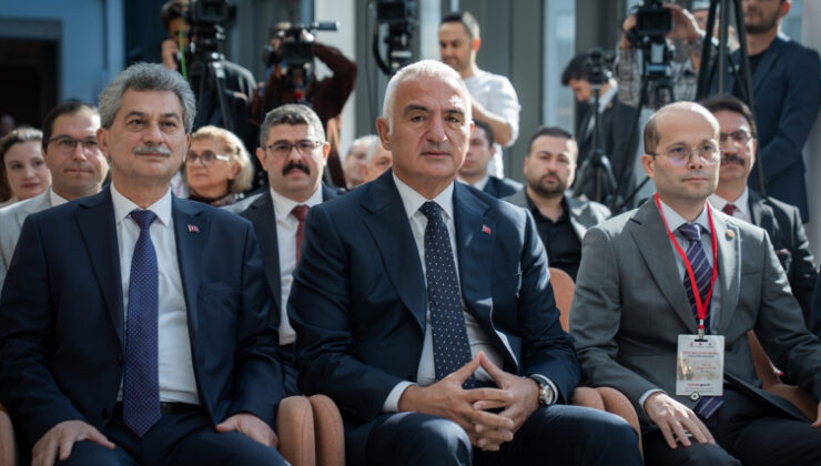 Nutuk için 8 dilde özel baskı hazırlandı