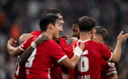 Beşiktaş, Başakşehir'i 2 golle geçti