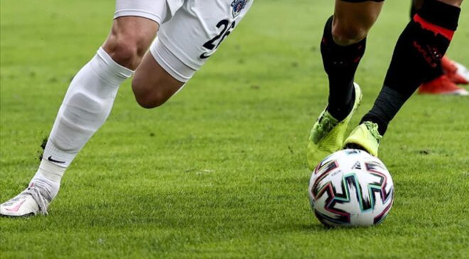 Türk dünyasından gelen futbolcular Türk statüsünde sayılacak