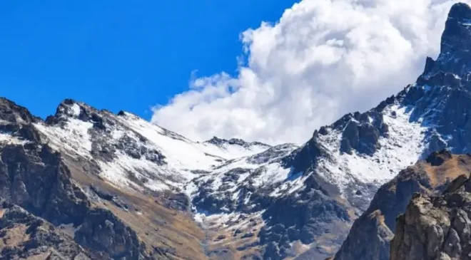 Hakkari’de ekim ayında kar sürprizi