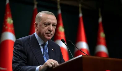 Cumhurbaşkanı Erdoğan’dan Husilerin Riyad’a yönelik saldırılarına sert tepki: Lanetliyoruz, Türkiye, Suudi Arabistan’ın yanındadır