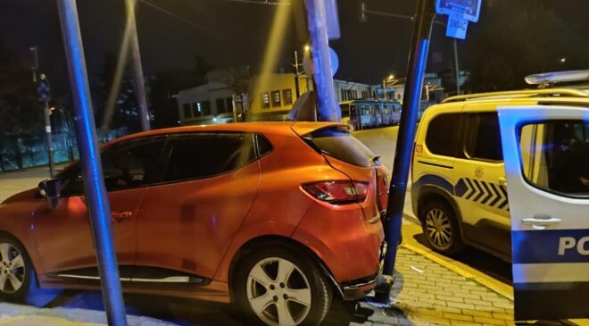 ‘Dur’ ihtarına uymayan alkollü sürücüye 420 bin lira ceza